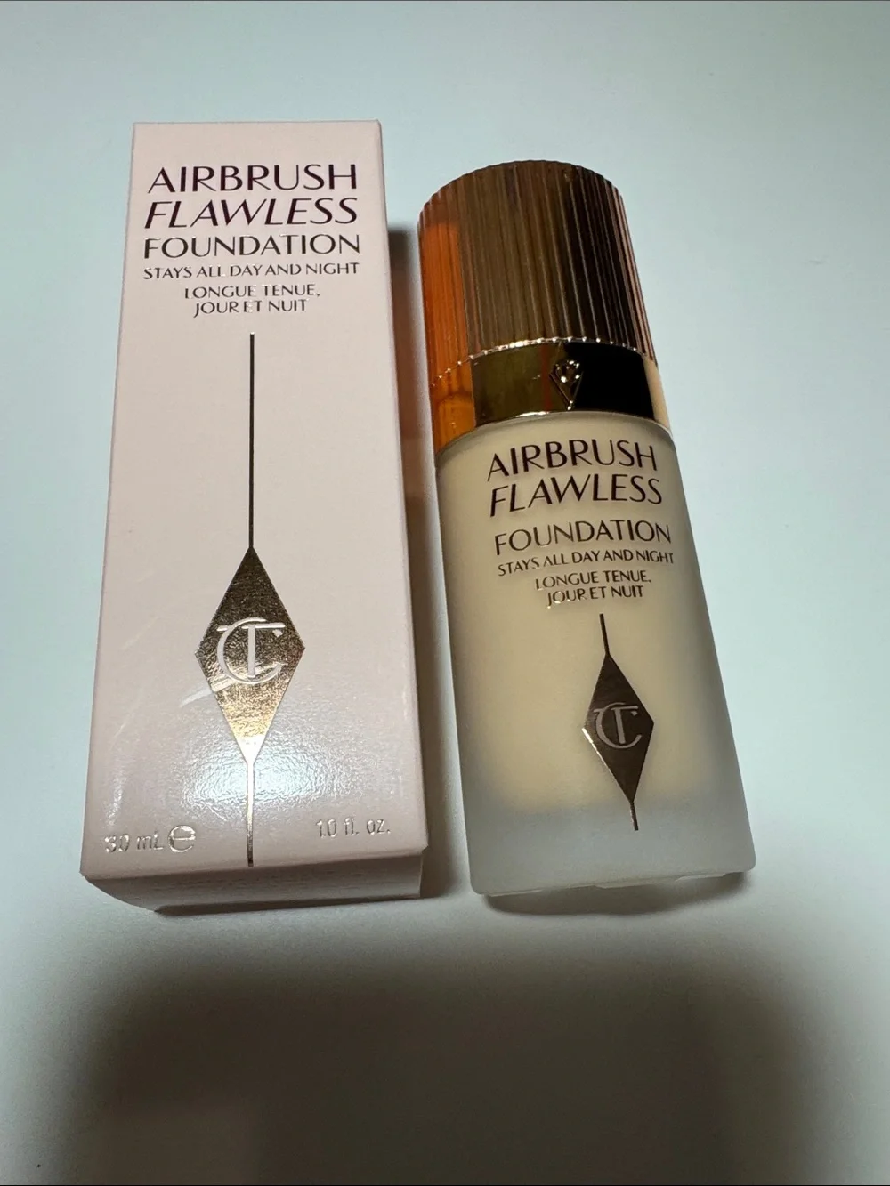 Charlotte Tilbury Airbrush Flawless Foundation - 5.5 Neutral